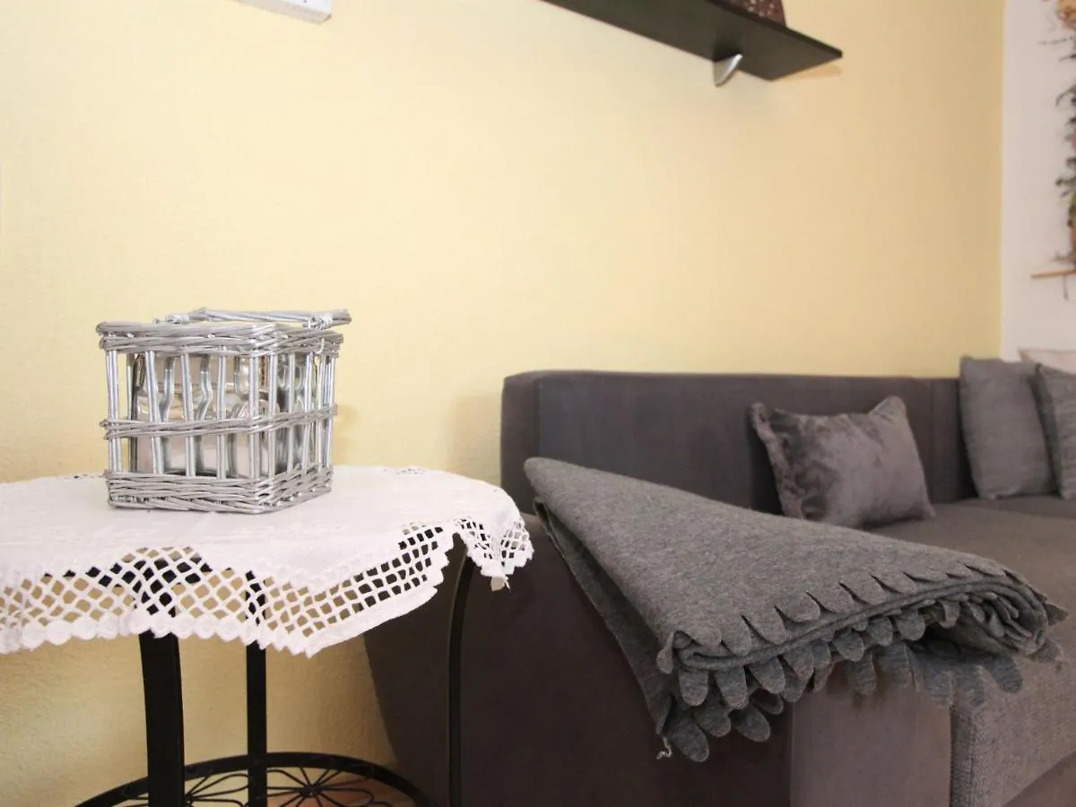 Apartment Evelyne By Interhome Zirl Austria